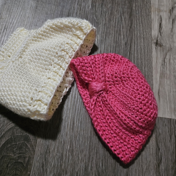 Pink and Cream Knitted Newborn Hat And Bottoms - Picture 5 of 5